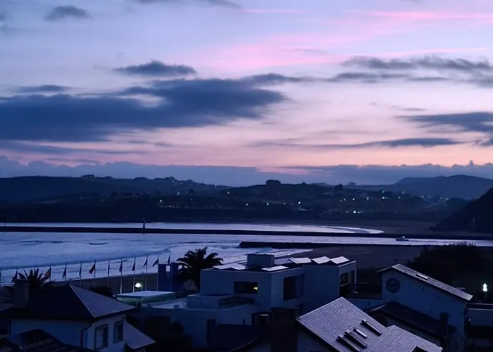 Frente Al Mar, Dona Carmen Playa, Mejor Vista De Suances
